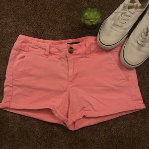 AE Midi Hot Pink shorts
